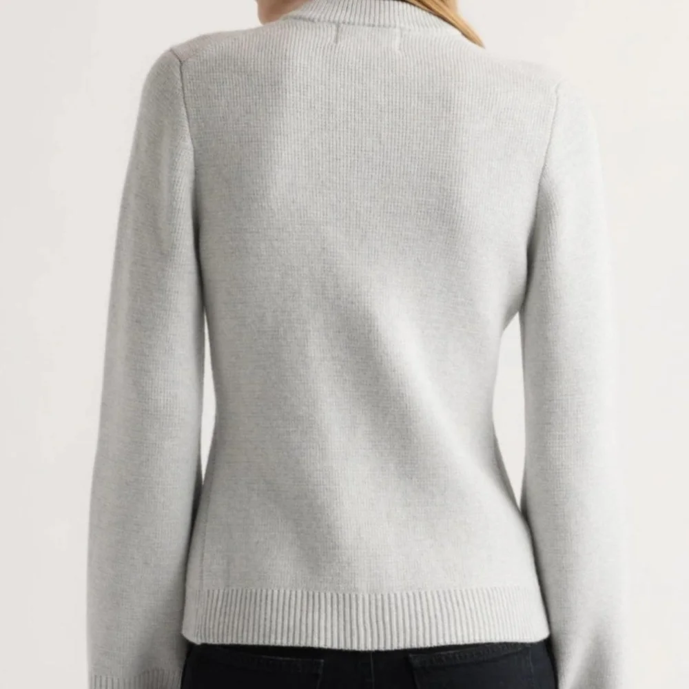 Modern Citizen Soft Gray Cardigan with Pockets - Picture 3 of 5